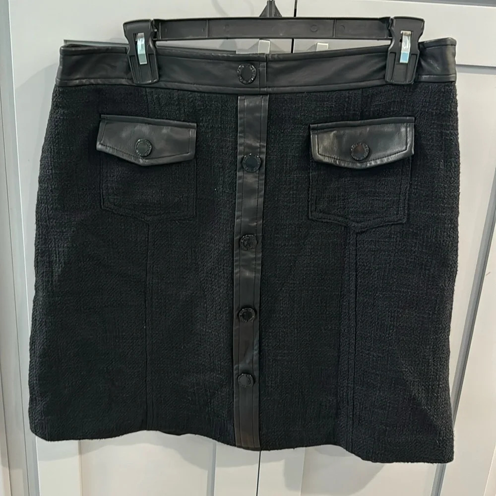 Karl Lagerfeld Black Miniskirt with faux leather trim‎